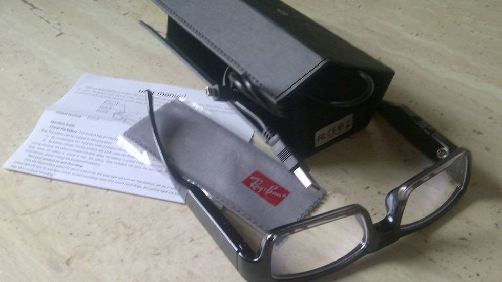 Idealny gadżet dla szpiega: okulary OTP-GL300C z wbudowaną kamerą 1