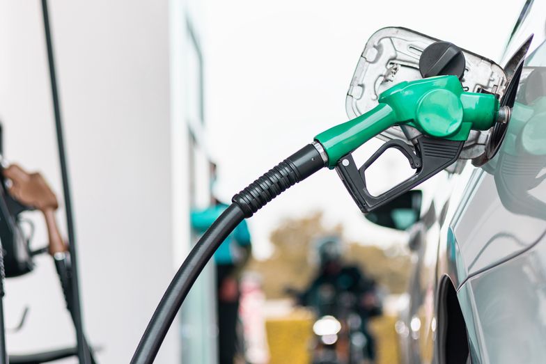 Diesel za 10 zł to już niebawem realny scenariusz? Prognoza cen paliw na pierwsze tygodnie 2023 r.