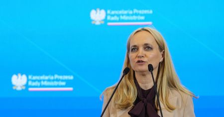 76 800 zł brutto na dwóch etatach. Minister potwierdza limit