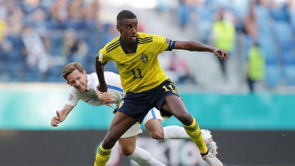 Zdjęcie okładkowe artykułu: Getty Images / Gonzalo Arroyo - UEFA / Na zdjęciu: Alexander Isak