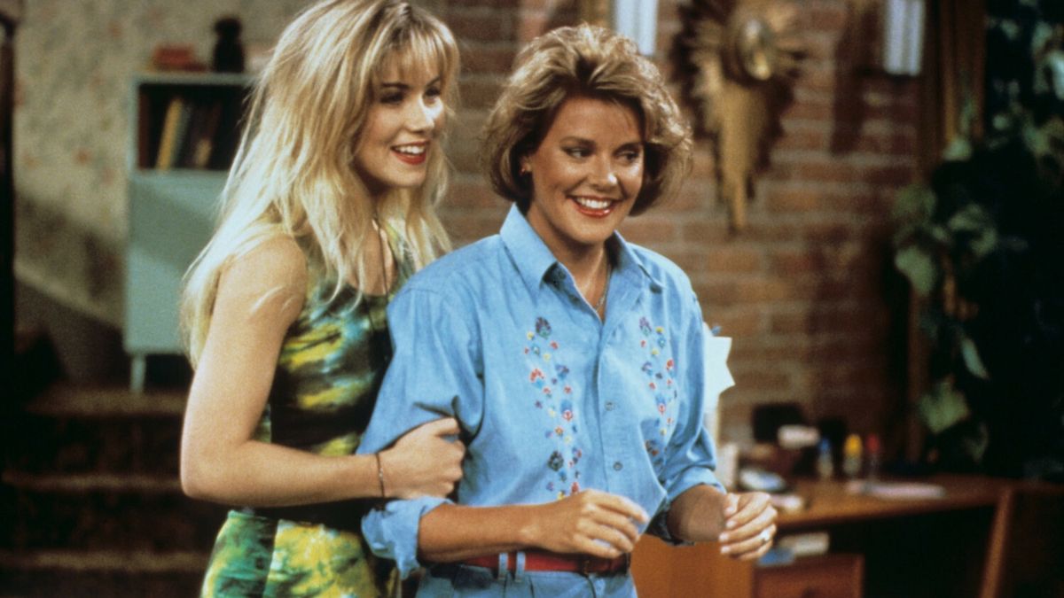 Amanda Bearse (na zdj. z prawej) wciąż jest aktywna zawodowo