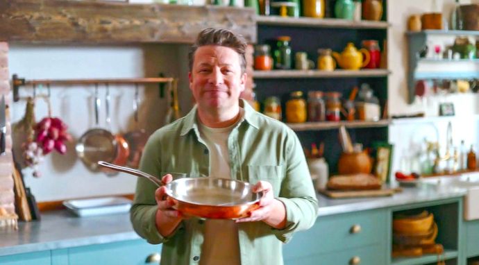 Jamie Oliver - jednogarnkowe cuda na święta