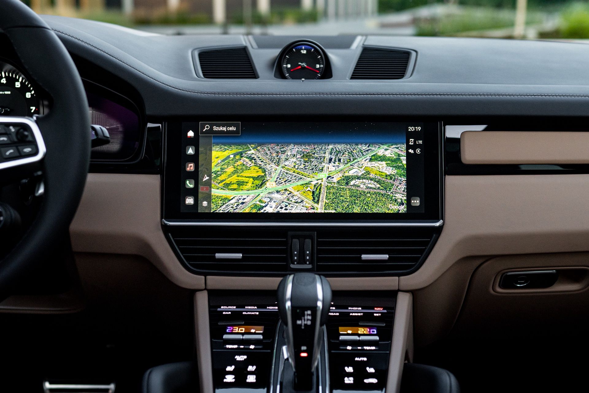 Porsche Cayenne S Platinum Edition (2022)