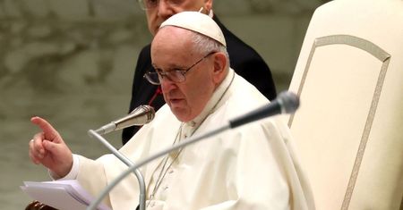 Twoje dziecko jest homoseksualne? Papież Franciszek mówi, co robić