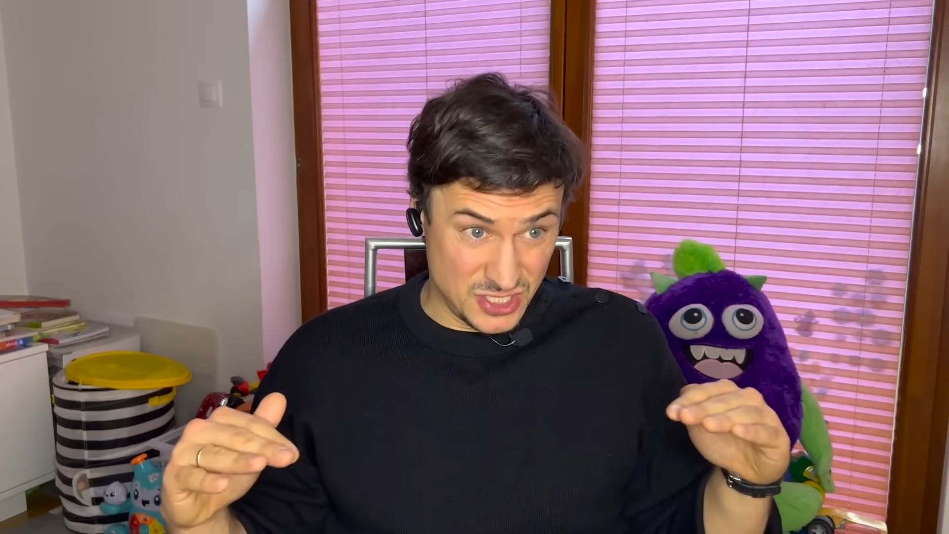 Mateusz Damięcki powstrzymuje się od łez mówiąc o rodzinie