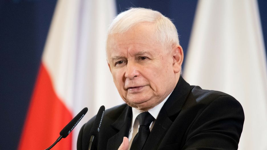 Jaros?aw Kaczy?ski w Wielkopolsce
Fot. Lukasz Gdak/East News, Poznan, 23.07.2022. Prezes Prawa i Sprawiedliwosci Jaroslaw Kaczynski (n/z) z wizyta w Wielkopolsce. Spotkanie w Centrum Wykladowym Politechniki Poznanskiej.
Lukasz Gdak