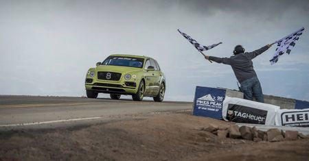 Bentayga z nowy rekordem Pikes Peak. Bentley zmiażdżył Range Rovera