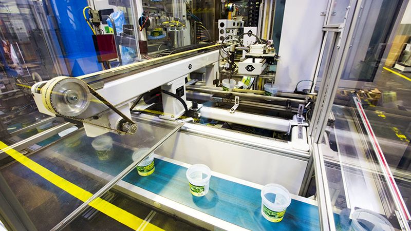 Strefy ekonomiczne dają pracę tysiącom osób. Ostatnio zatrudnienie nie zwiększa się dynamicznie.