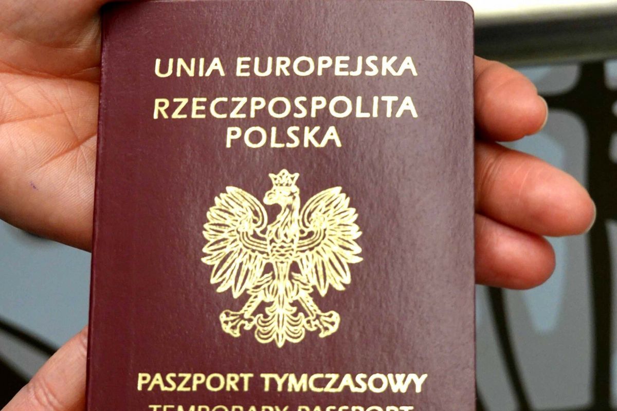Ustawa zmienia sposób składania wniosku o paszport 