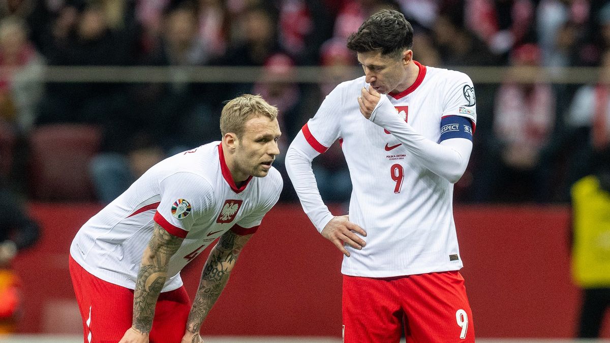 Getty Images / Foto Olimpik/NurPhoto / Na zdjęciu: Tymoteusz Puchacz i Robert Lewandowski