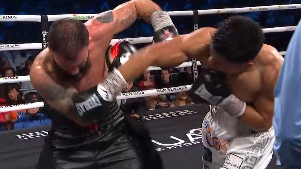 YouTube / Armando Resendiz wygrywa z Calebem Plantem