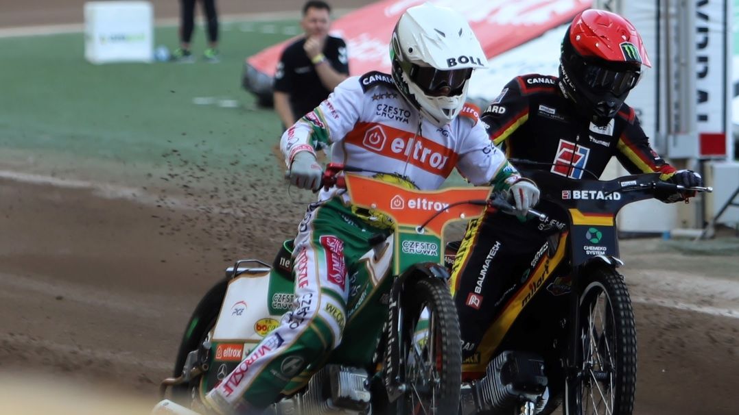 Kacper Woryna (z lewej) i Tai Woffinden