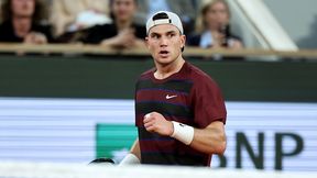 Wielkie widowiska nocą w Paryżu. Weteran postawił się faworytowi