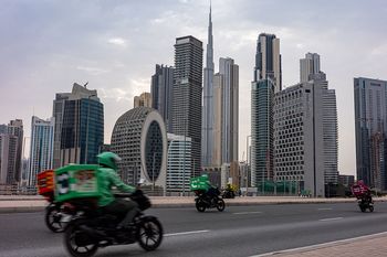 ZEA odpowiadają na zarzuty: Emiraty mają duże rezerwy pocisków