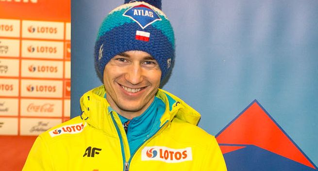 Atlas jako sponsor Kamila Stocha na kasku i w reklamach