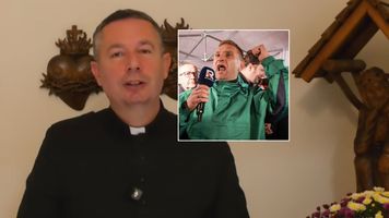 Ksiądz Daniel Wachowiak zabrał głos ws. kryzysu wokół TK. Zganił rząd