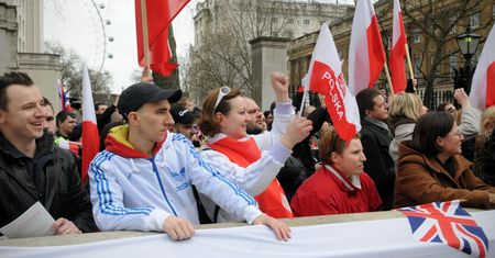 Polacy przez 14 lat wysłali z Wlk. Brytanii do Polski blisko 45 mld zł