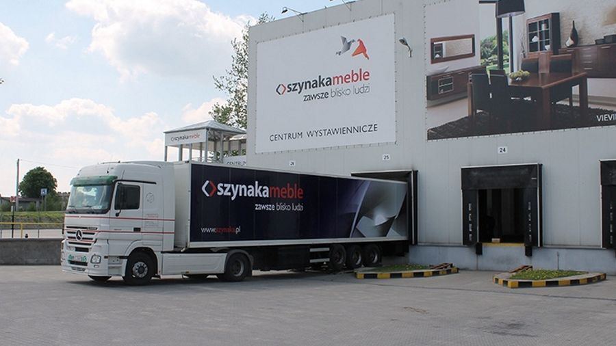 Na Amazonie Szynaka będzie mogła sprzedawać meble pod marką własną