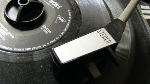 Jak odmawiać za pomocą zdartej płyty 1