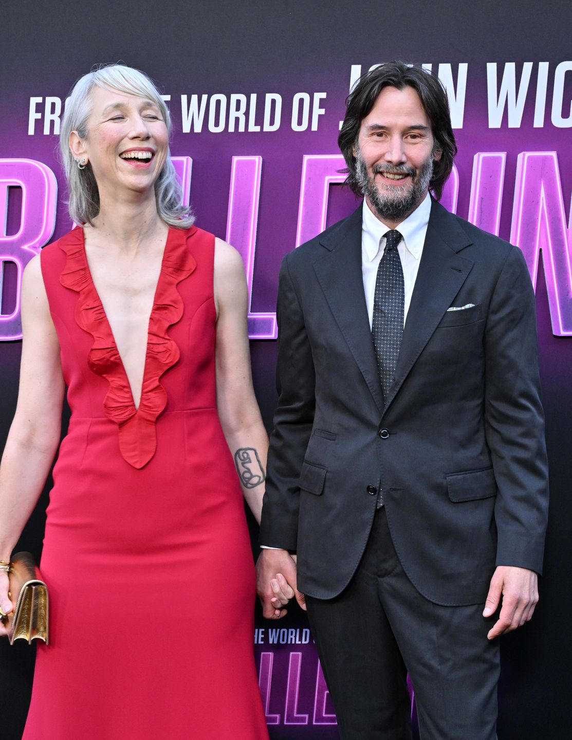 Keanu Reeves z ukochaną na premierze "Balleriny"