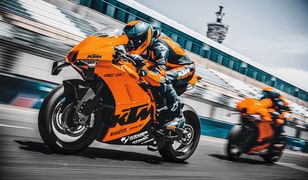 KTM złamało postanowienie. Austriacy testują drogową wersję modelu RC 8C