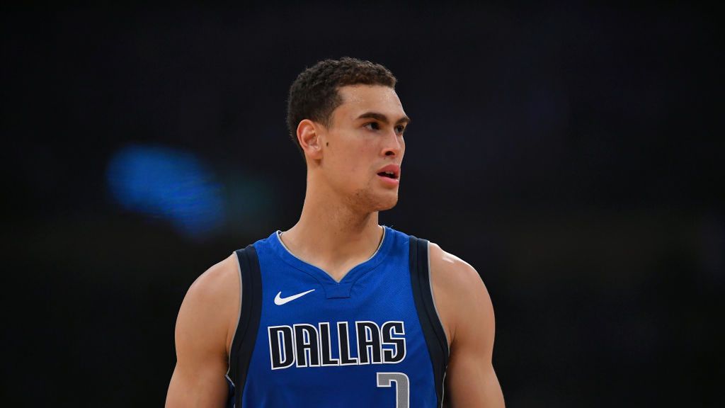 Zdjęcie okładkowe artykułu: Getty Images / John McCoy / Na zdjęciu: Dwight Powell