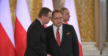 Krzyki po uroczystości na Zamku Królewskim. Chodziło o Kalisza