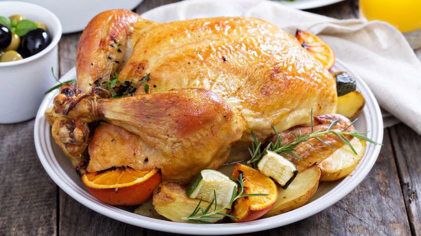 Pieczony kurczak (mięso jasne i skóra)