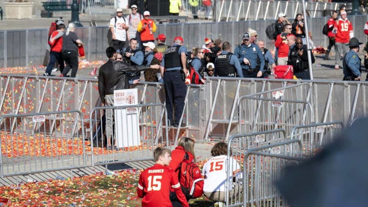 Getty Images / strzelanina podczas świętowania zdobycia Super Bowl