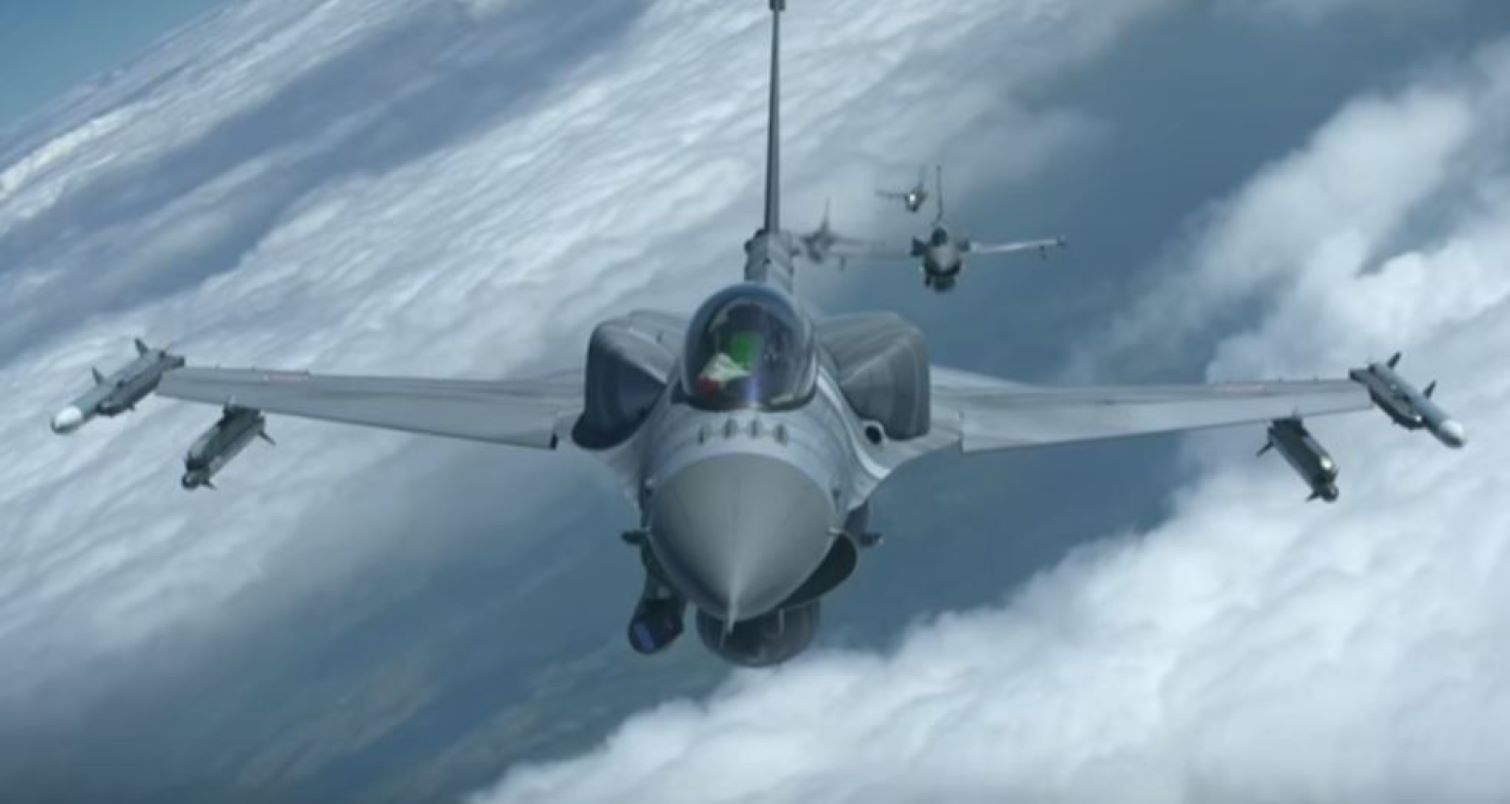 "Interes" życia. Kupili 18 F-16 za jedno euro