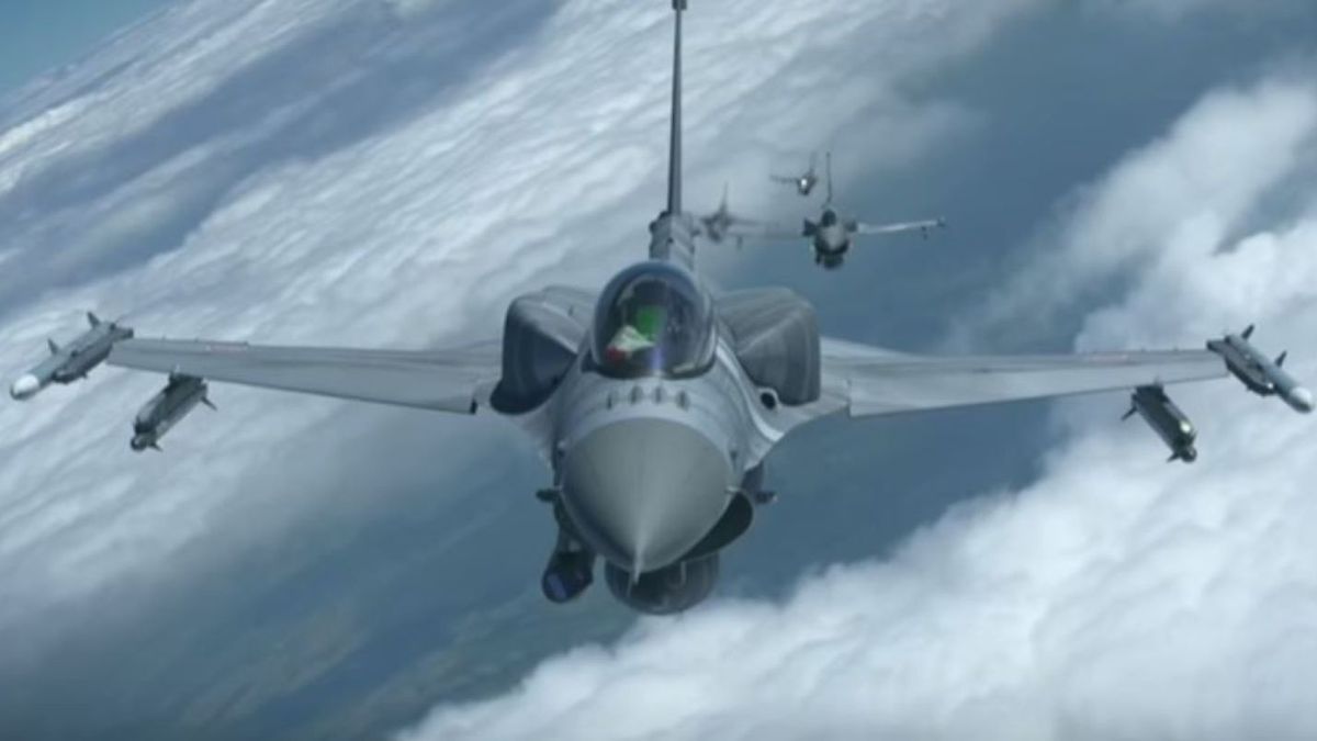 F-16