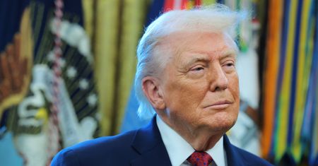 "Osobowość alkoholika". Ważna osoba w Białym Domu zaskoczyła ws. Trumpa