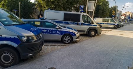 Oszustwo podczas zakupów w Internecie. Mieszkaniec gminy Bałtów stracił 360 złotych