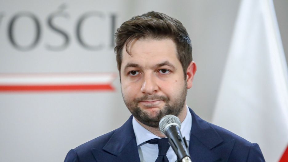 Konferencja ministra sprawiedliwo?ci Zbigniewa Ziobry10.06.2021 Warszawa Konferencja ministra sprawiedliwosci Zbigniewa Ziobry   fot Tomasz Jastrzebowski/REPORTER
n/z: Patryk JakiTomasz Jastrzebowski/REPORTER
