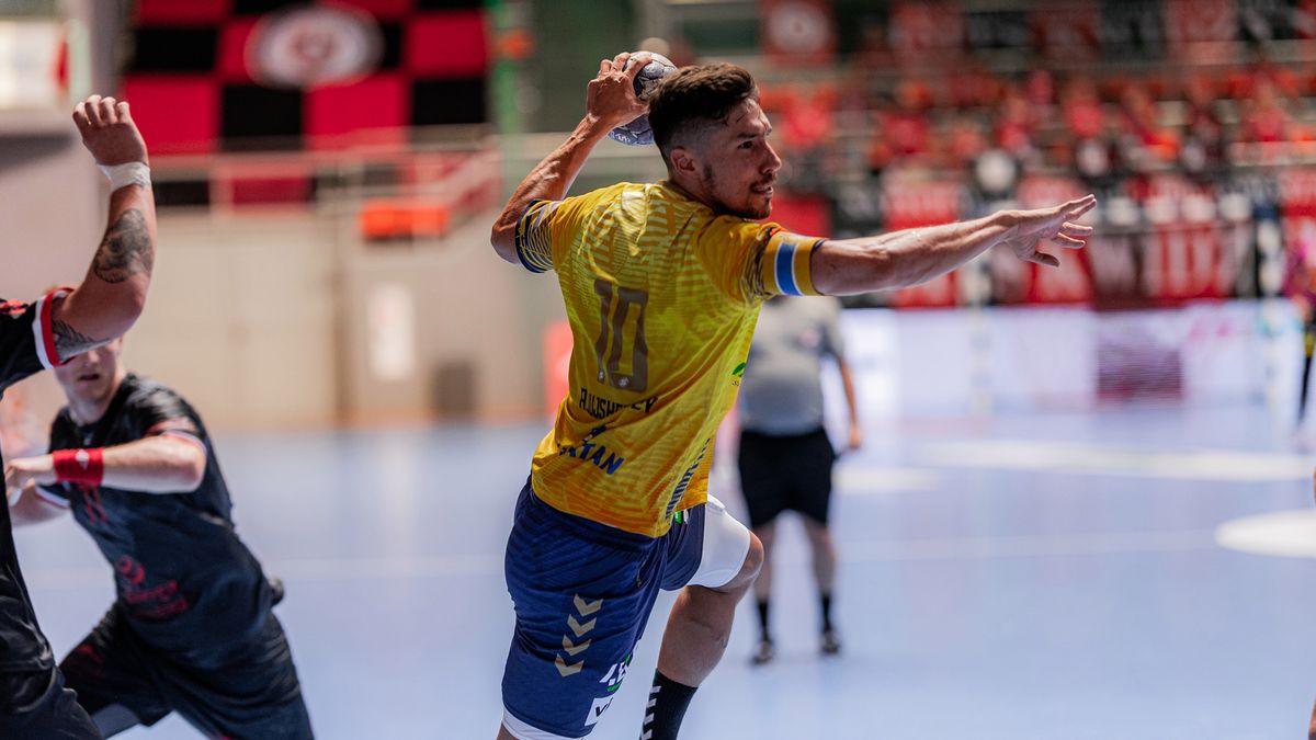 Materiały prasowe / Mateusz Falkiewicz / Energa MMTS Kwidzyn / Alex Dujshebaev (Industria Kielce) w akcji