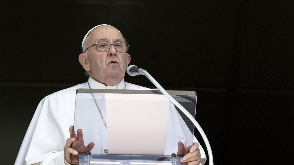 VATICAN CITY, VATICAN - APRIL 07: (EDITOR NOTE: STRICTLY EDITORIAL USE ONLY - NO MERCHANDISING). Pope Francis delivers his Angelus blessing from his studio overlooking St. Peter's Square on April 07, 2024 in Vatican City, Vatican. Pope Francis on Sunday invoked political leaders to pause and make efforts to mediate, to negotiate a path to peace. (Photo by Vatican Media via Vatican Pool/Getty Images)