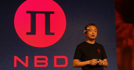 Rośnie konkurencja dla Google Glass, Lenovo prezentuje inteligentne okulary