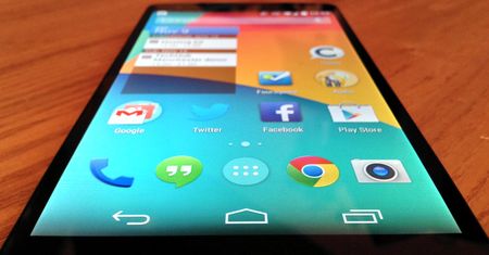 Google stawia na mobilność: nowe Zdjęcia, Portfel, dzielony ekran w Androidzie