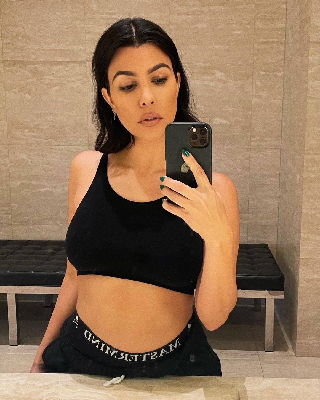 Kourtney Kardashian ma nową fryzurę