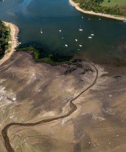 Alarm na Jeziorze Solińskim. Nagrał, jak dramatycznie obniża się poziom zbiornika