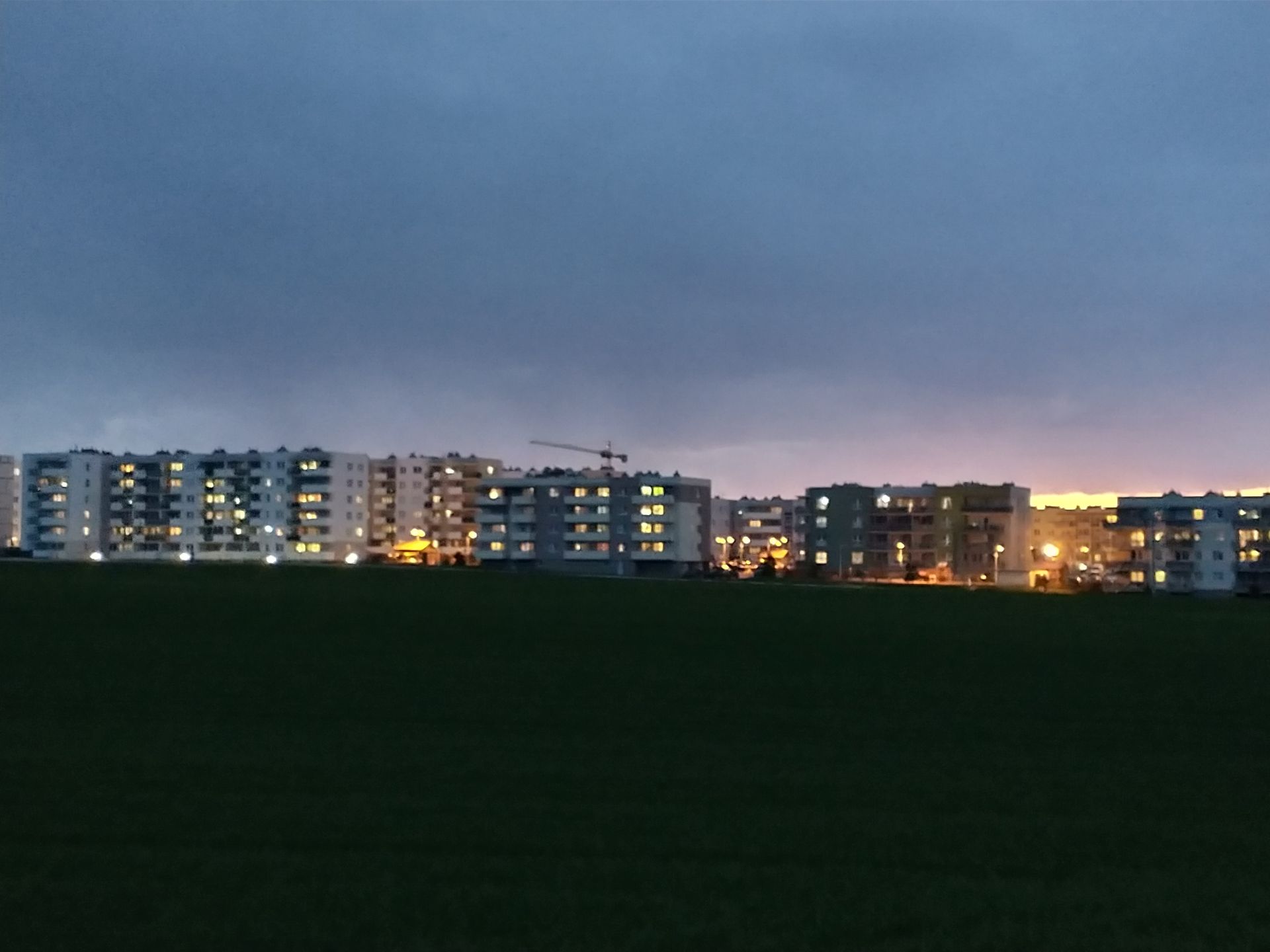 Motorola Moto G8 Power: test telefonu z dużą baterią za 1000 zł 23