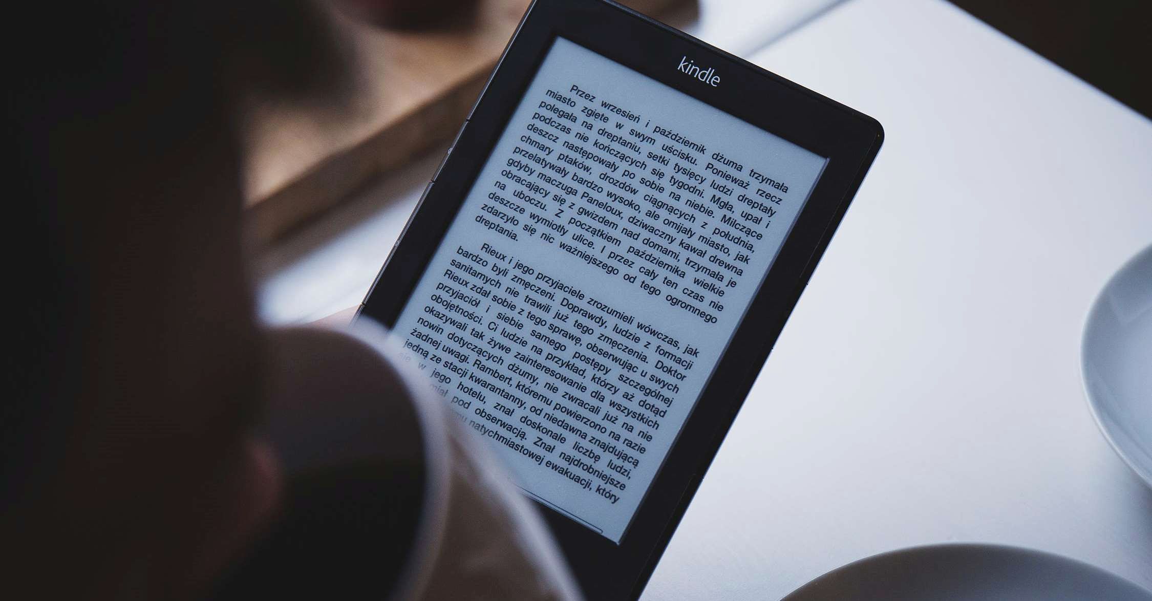 Jaki czytnik e-booków wybrać? Kindle, Pocketbook czy inny -  podpowiadamy 3