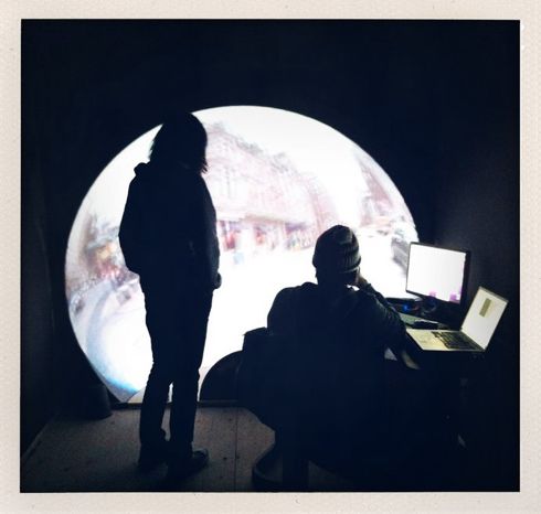 Wirtualna rzeczywistość z lustrzanki - przełom w multimedialnym dokumencie? 1
