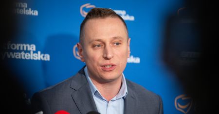 KO chce zmian w TVP. "Nikt tak nie podzielił Polaków"