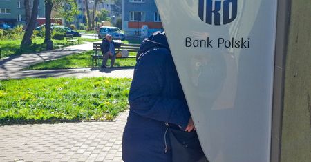 Kasjerka oskarżona o przywłaszczenie 236,5 tys. zł. Sprawa w sądzie