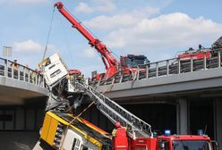 Warszawa. Odcinkowy pomiar prędkości na S8 po wypadku autobusu miejskiego