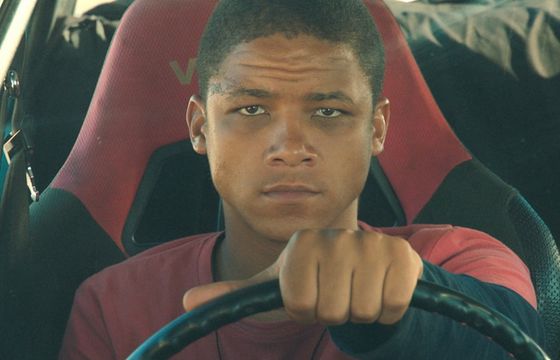 Platforma Showmax i telewizja Canal+ wyprodukowały serial o ekstremalnych sportach motorowych zatytułowany „Spinners”