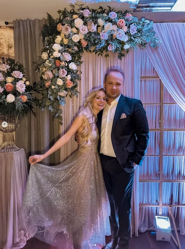 Anita Szydłowska i Adrian Szymaniak na ślubie pary ze "ŚOPW"