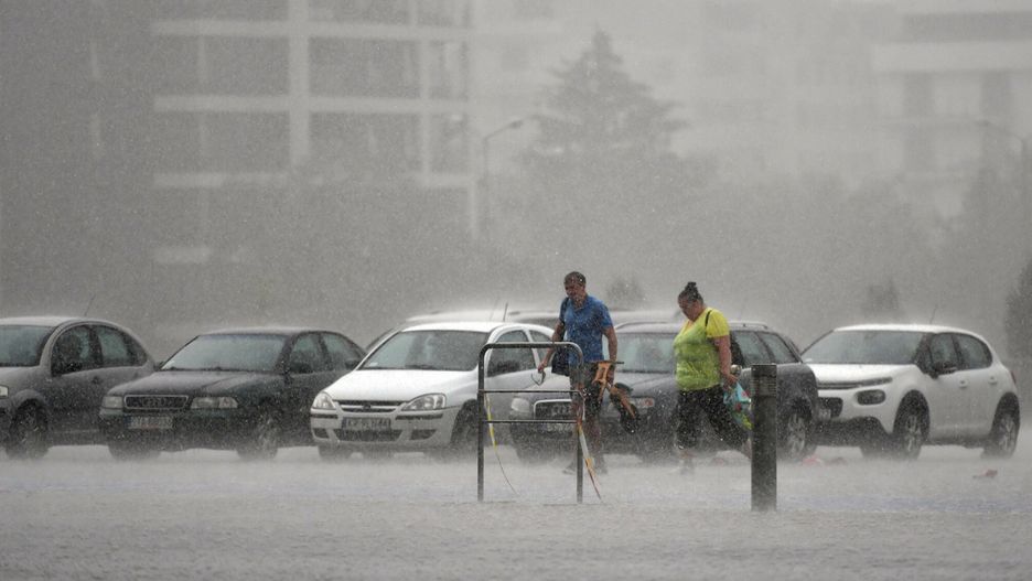 Pogoda na weekend. Cieplej, ale wciąż deszczowo