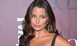 Ramówka TVN-u należała do niej. Suknia z prześwitami zrobiła furorę